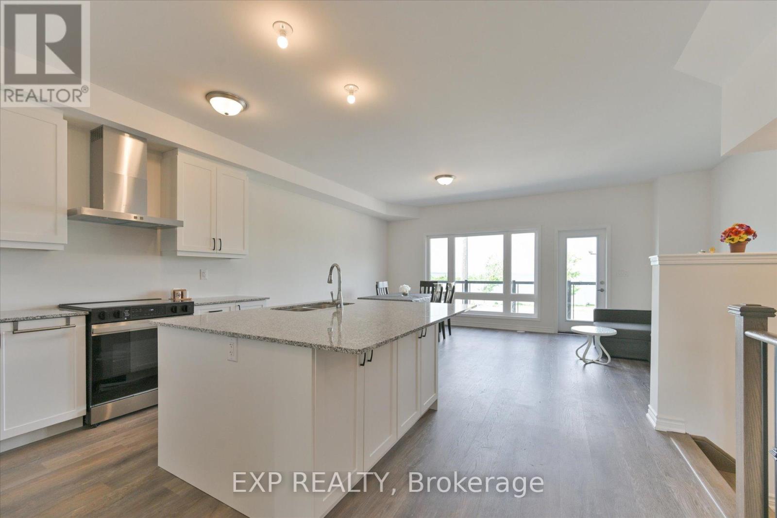 48 Wyn Wood Lane Property Photo 21
