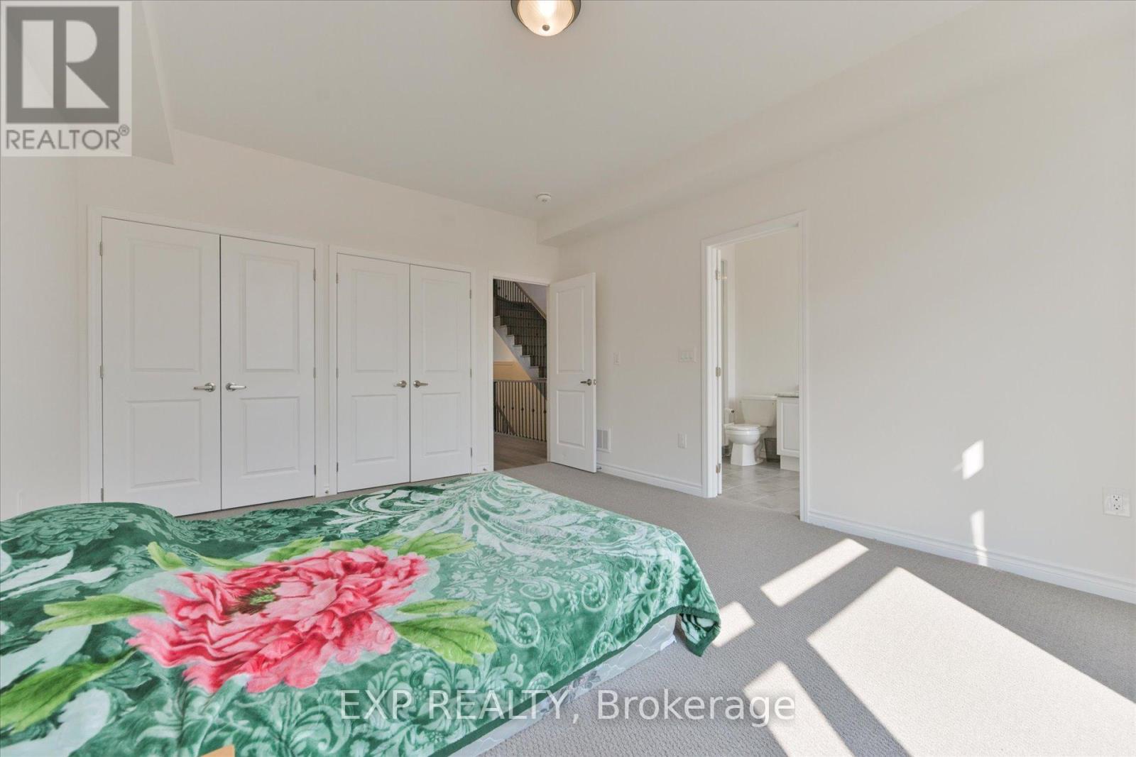 48 Wyn Wood Lane Property Photo 24