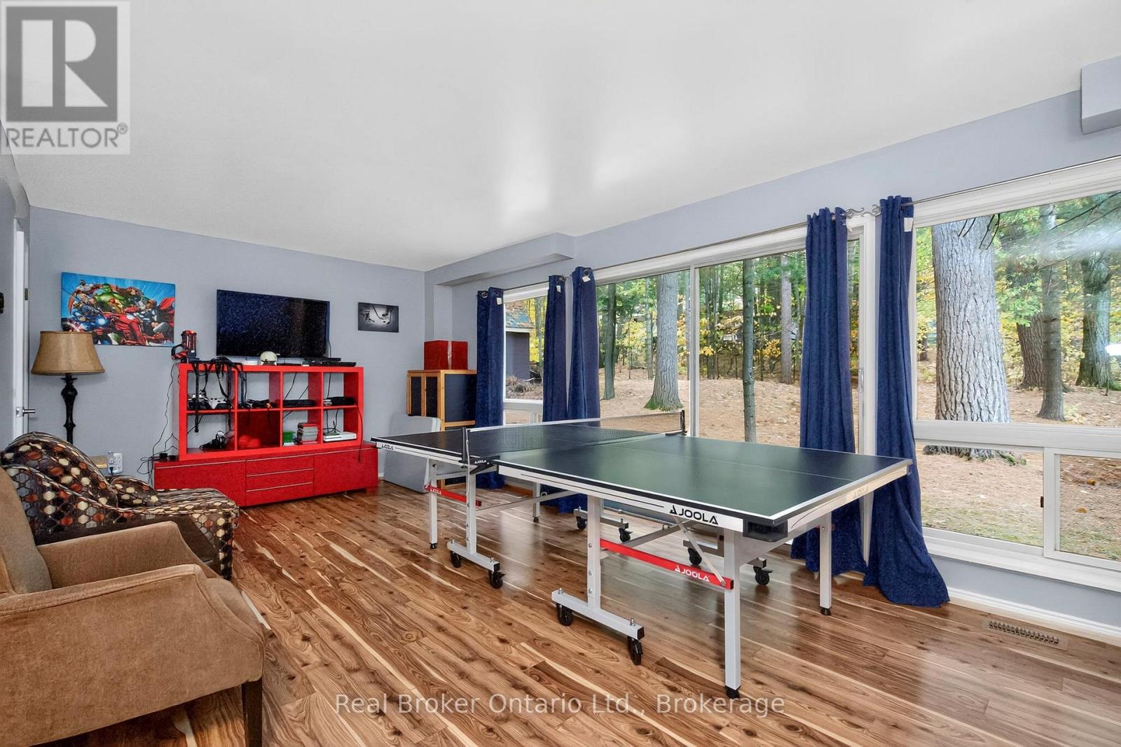 1950 Champlain Road Property Photo 21