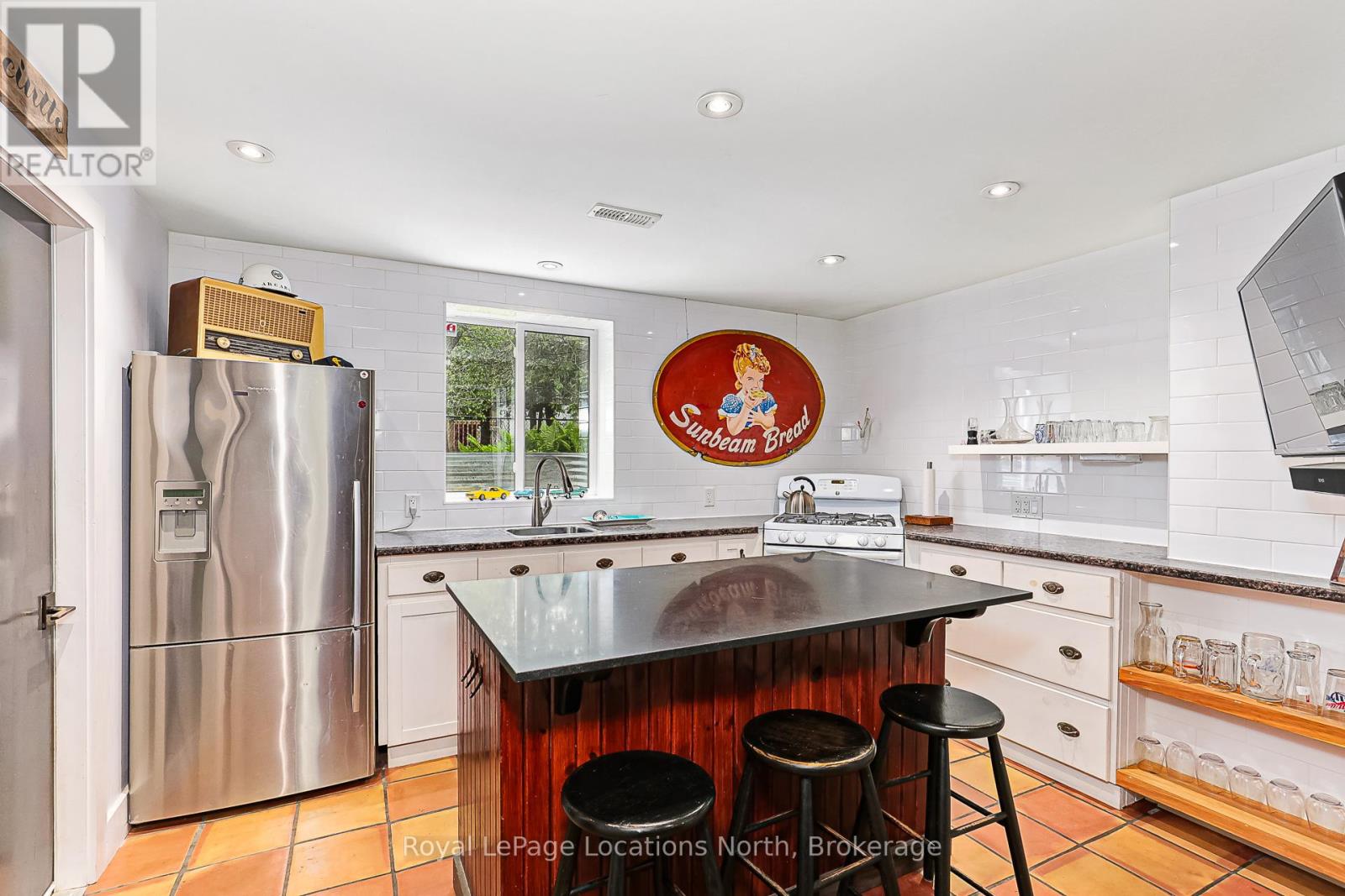 13 Parkland Drive Property Photo 42
