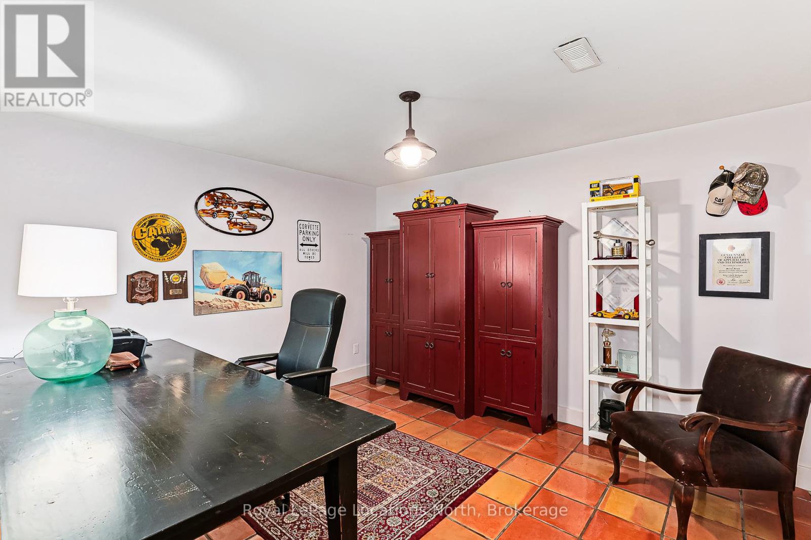 13 Parkland Drive Property Photo 43