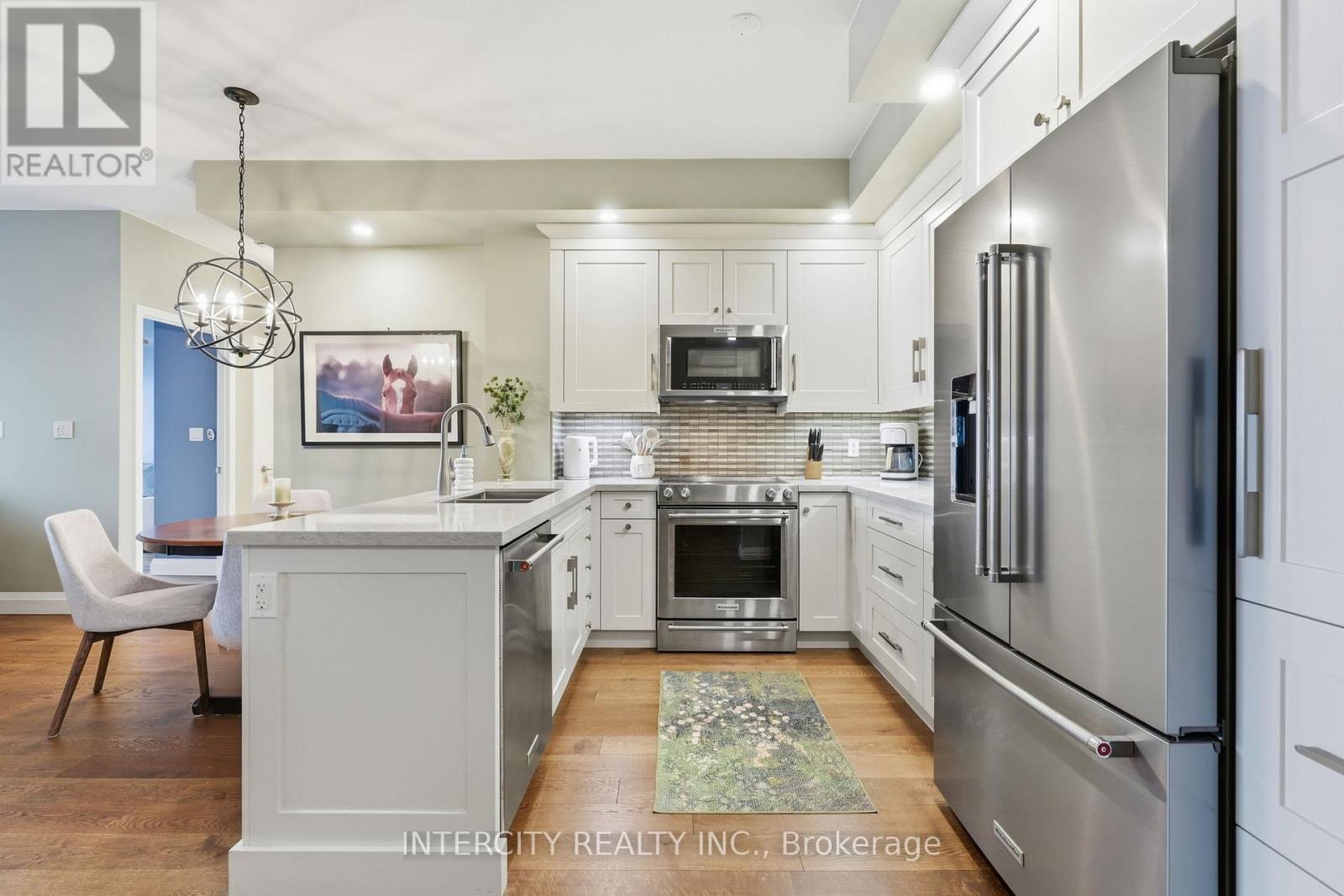 905 - 699 Aberdeen Boulevard Property Photo 4