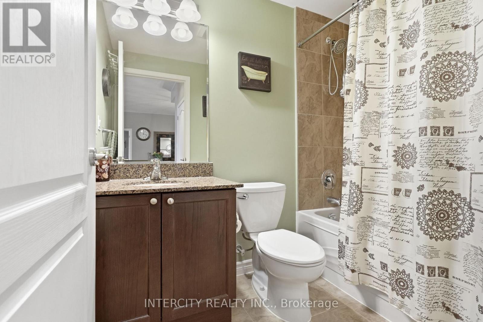 905 - 699 Aberdeen Boulevard Property Photo 13