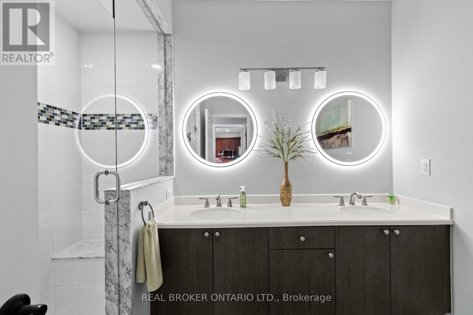 3321 Beach Club Boulevard Property Photo 20