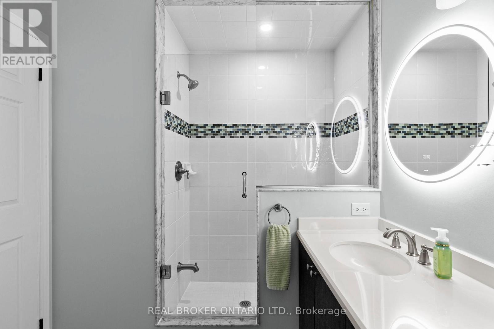 3321 Beach Club Boulevard Property Photo 21