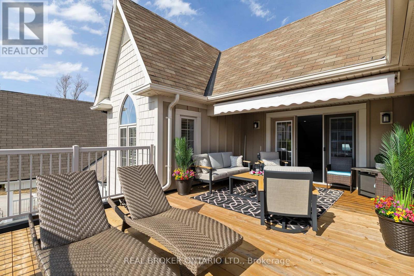 3321 Beach Club Boulevard Property Photo 28