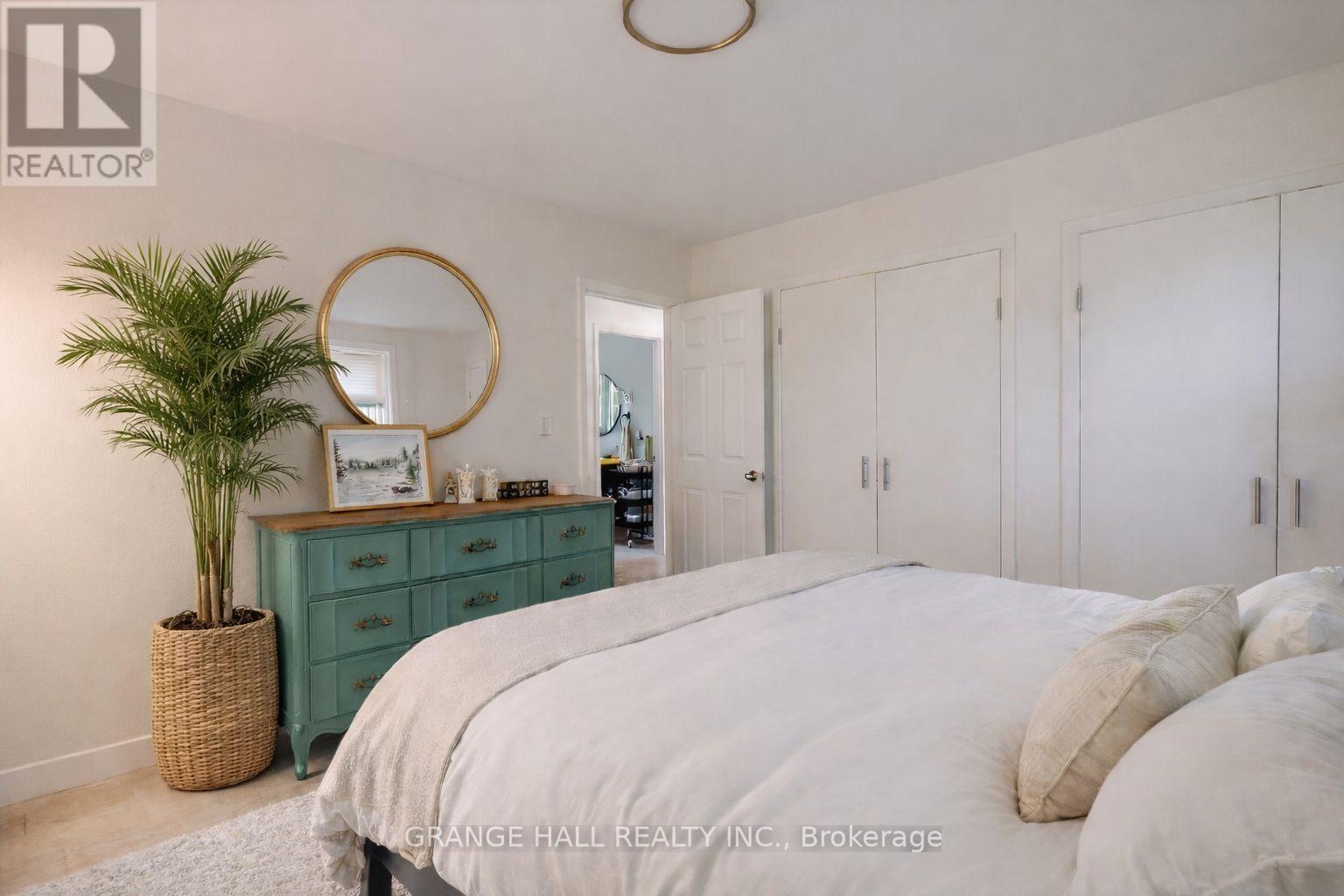 235 Canice Street Property Photo 25