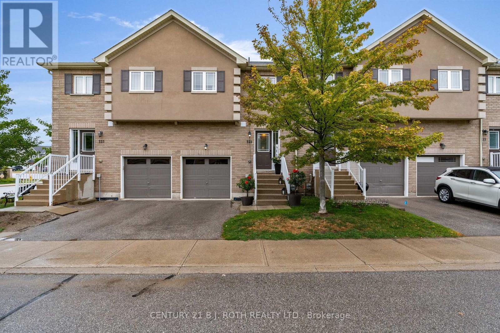 221 Harvie Road Property Photo 1