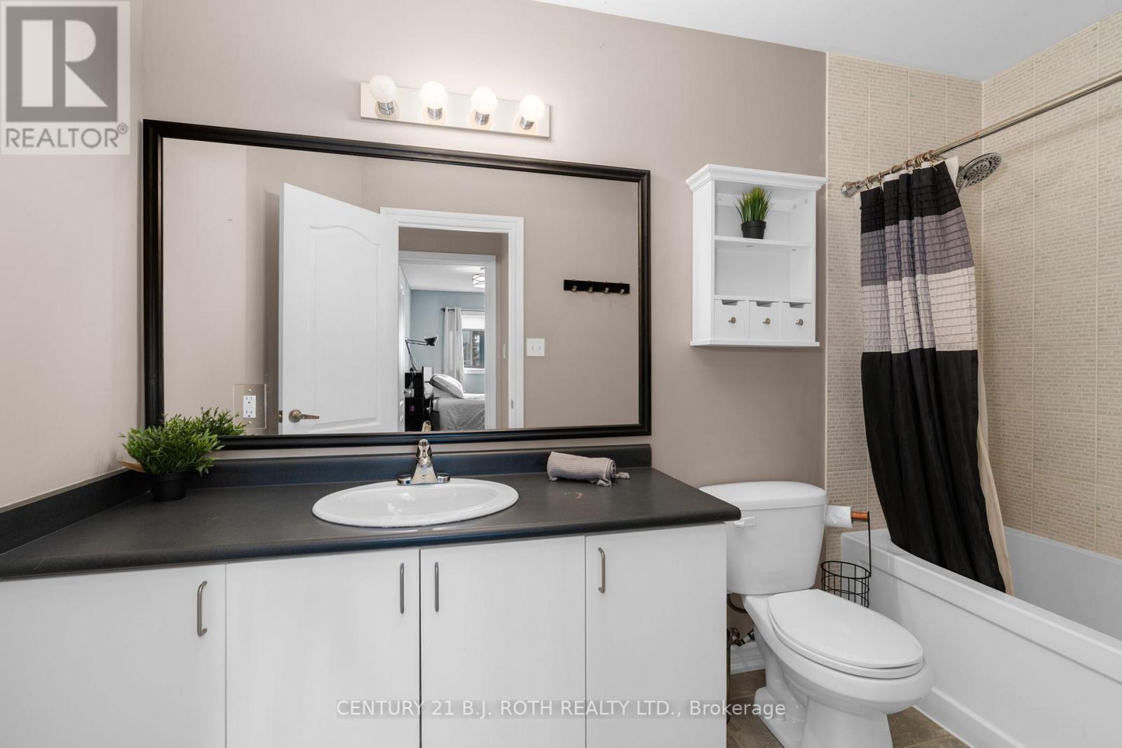 221 Harvie Road Property Photo 21
