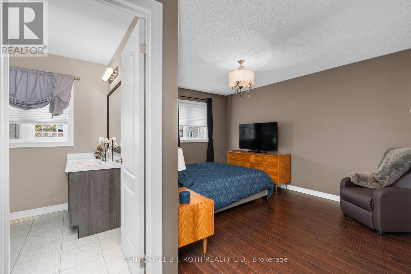 221 Harvie Road Property Photo 25