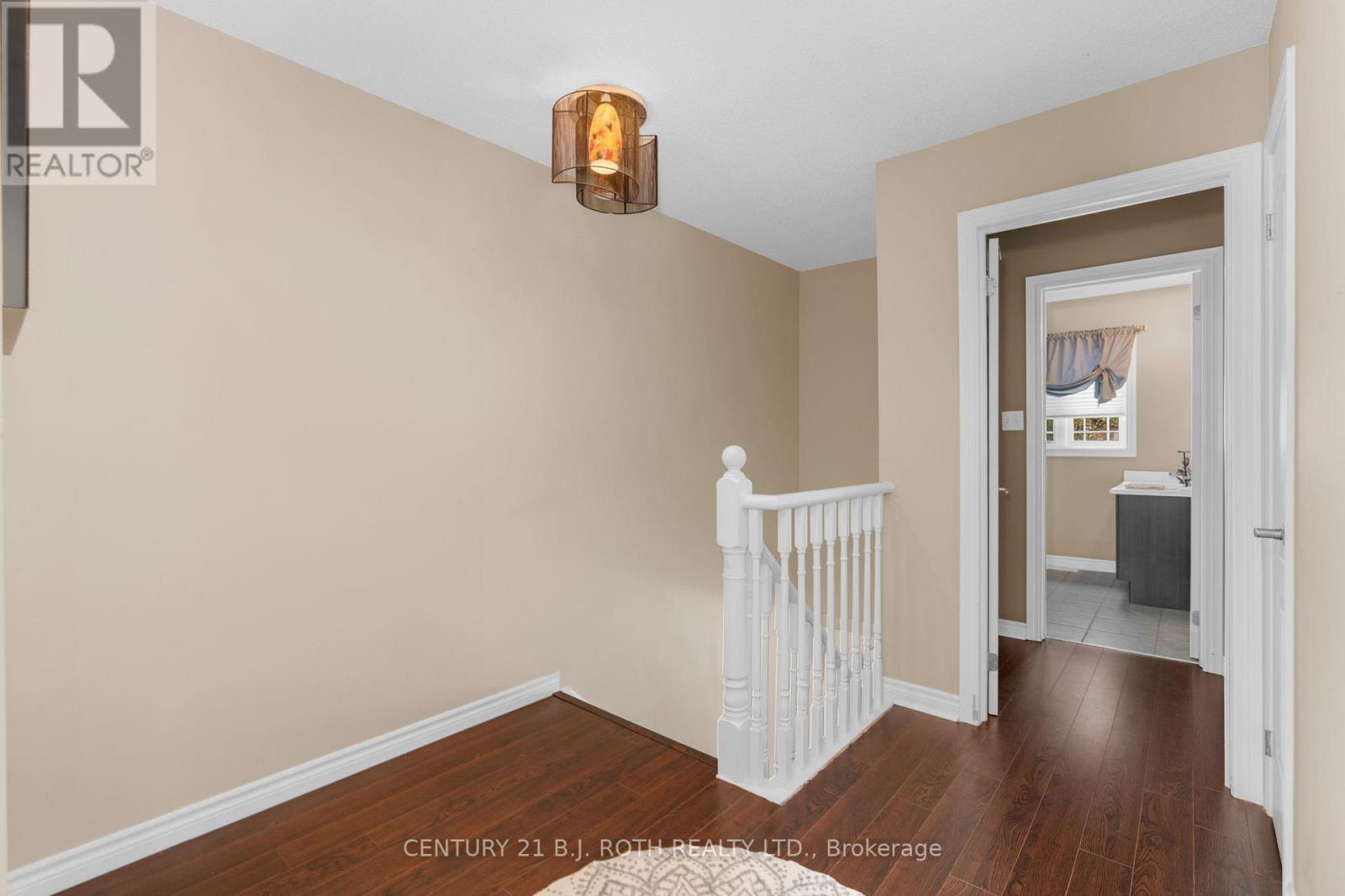 221 Harvie Road Property Photo 29