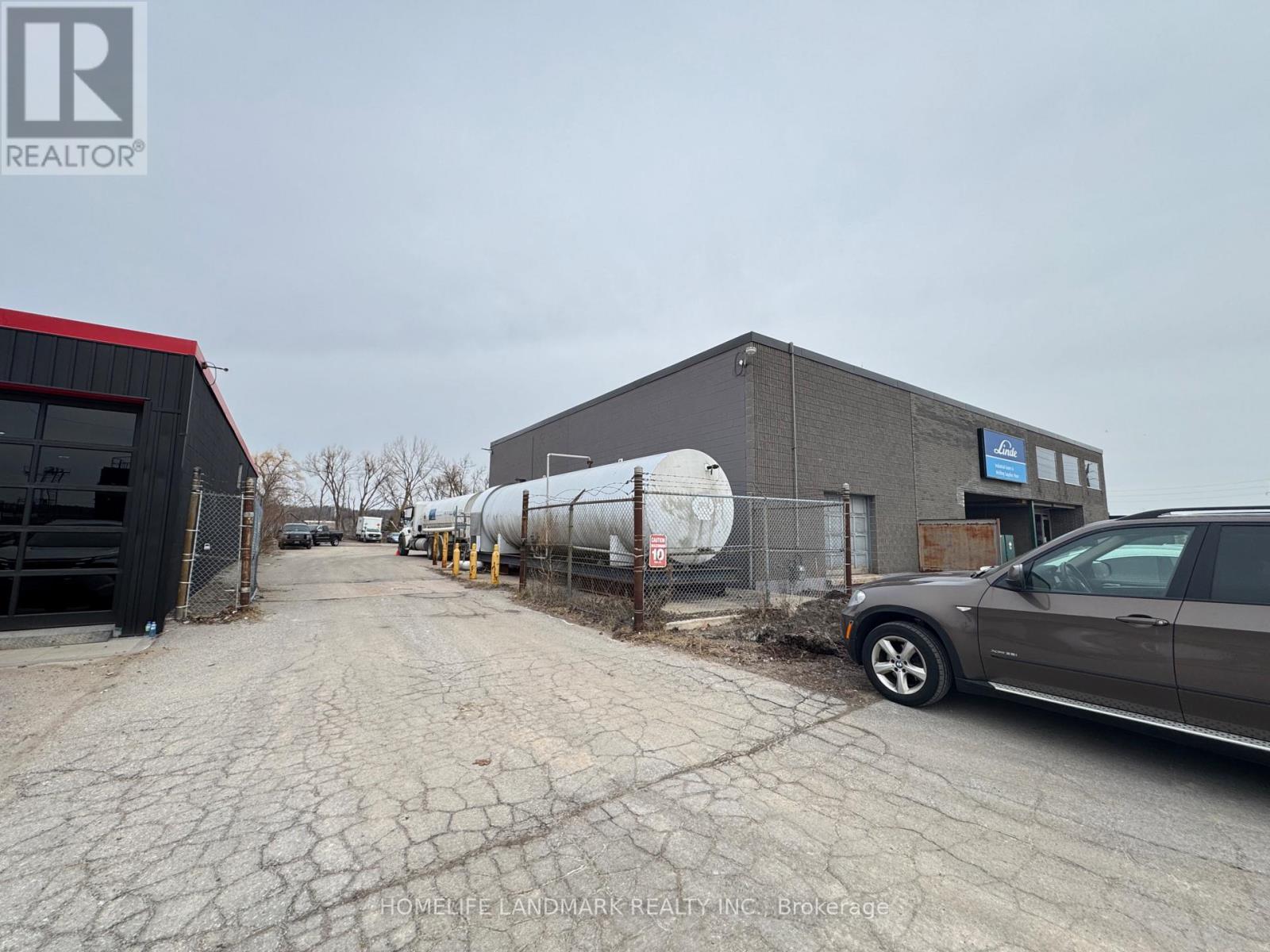 156 John Street Property Photo 2