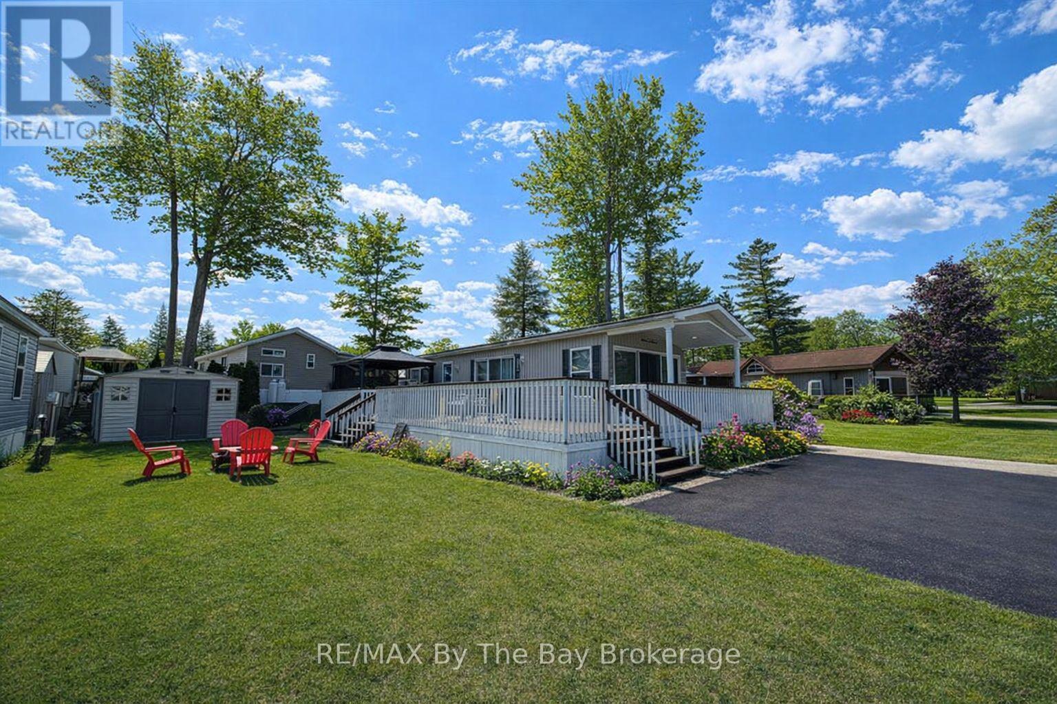 5 CHIPPEWA TRAIL Property Photo 1