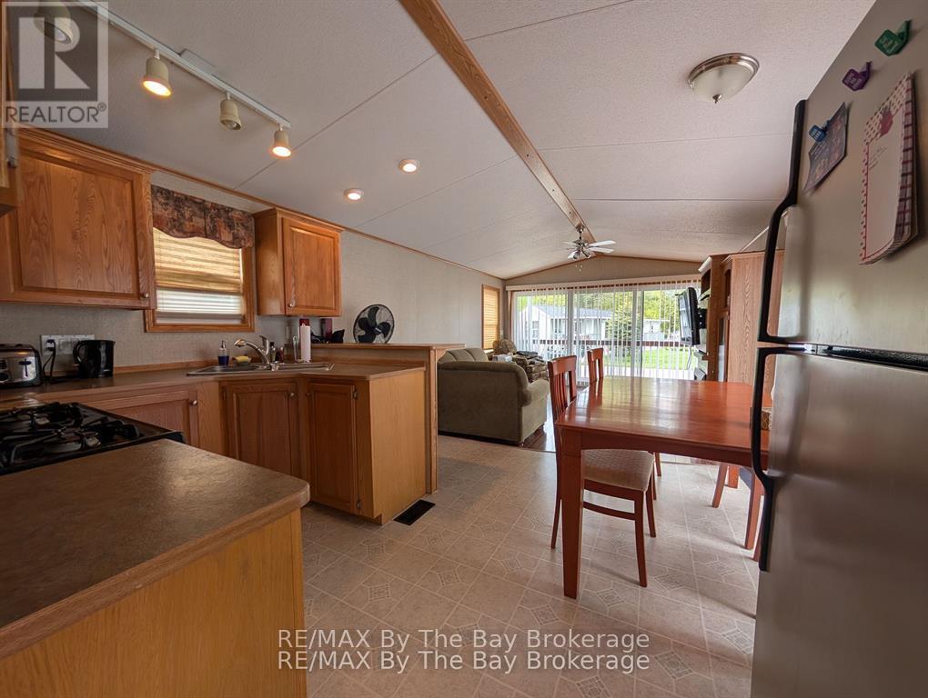 5 Chippewa Trail Property Photo 6