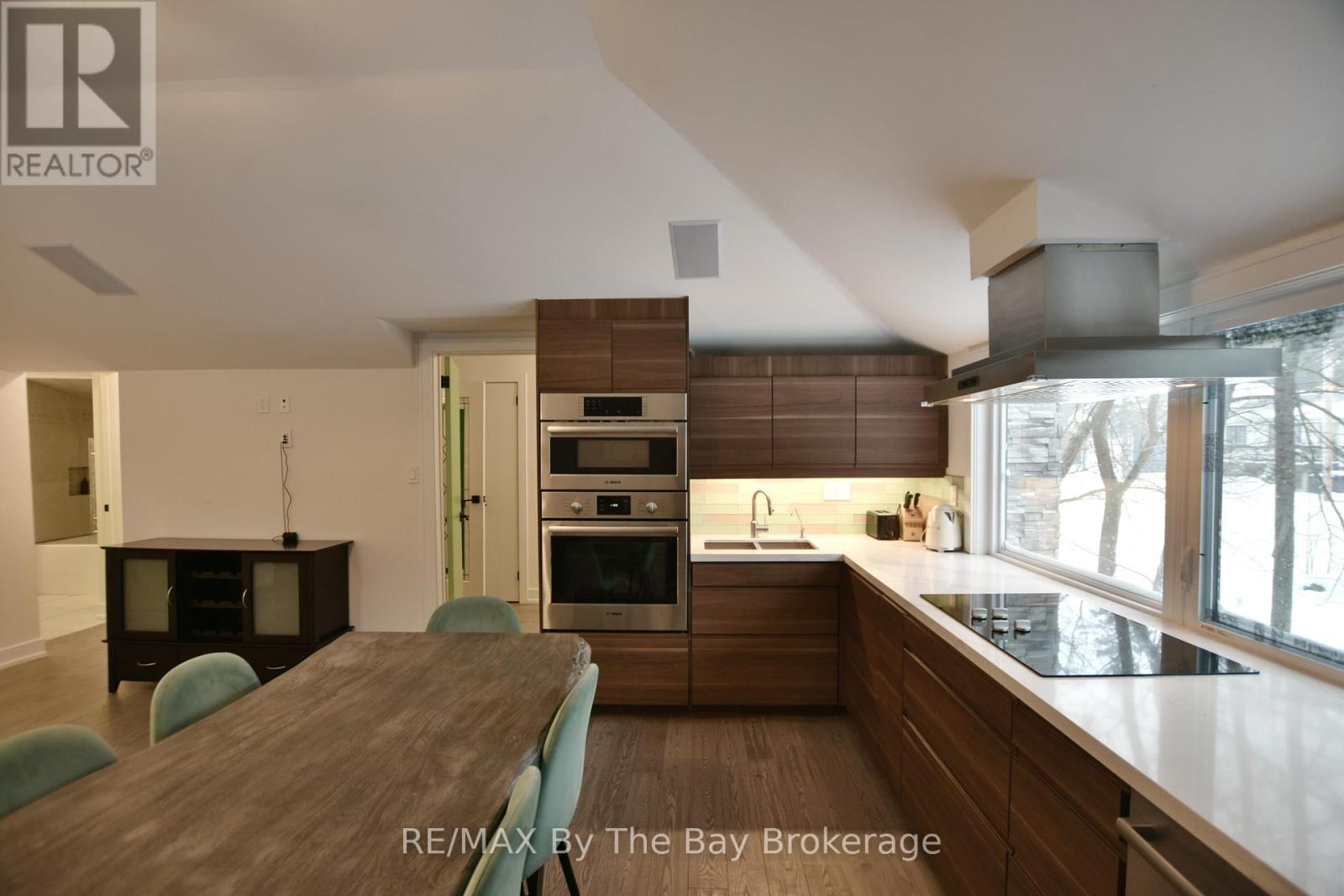 15 61st Street S Property Photo 8