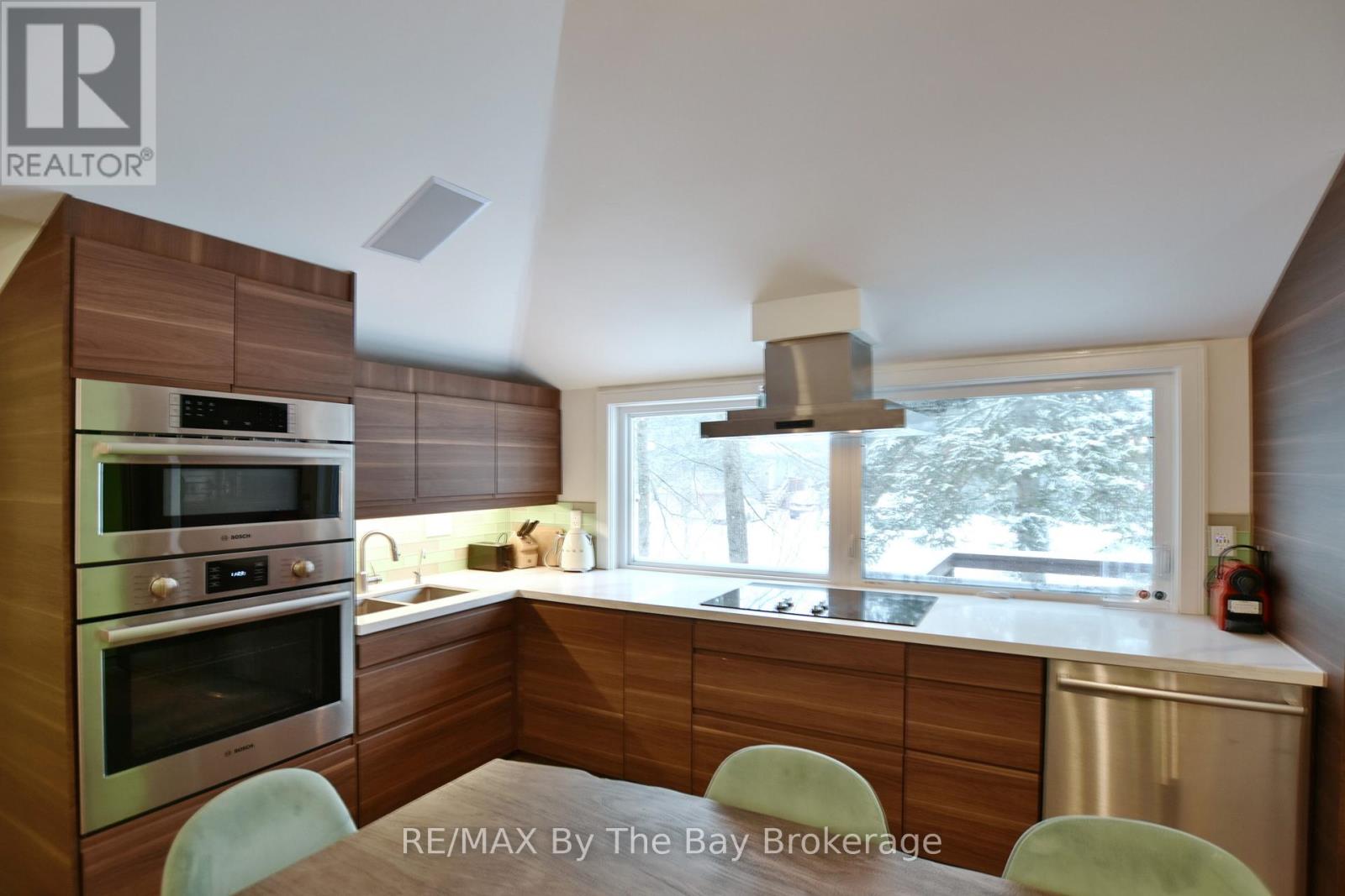 15 61st Street S Property Photo 10