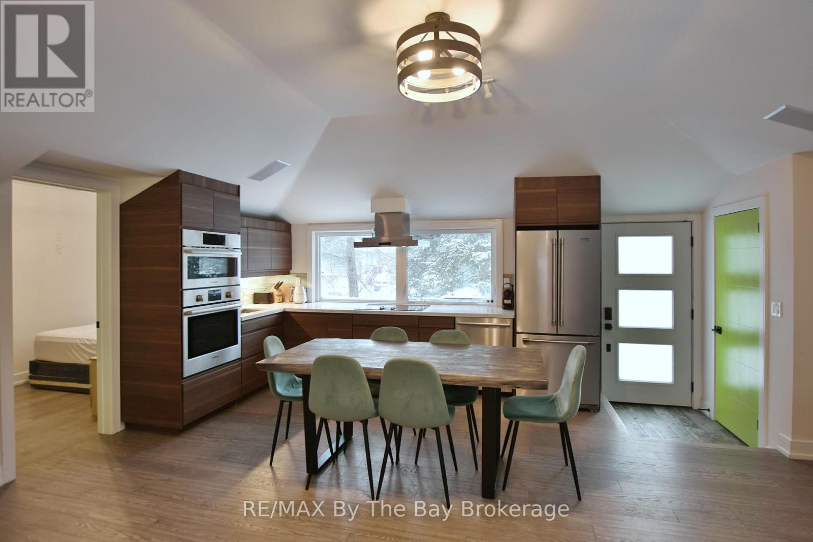 15 61st Street S Property Photo 14