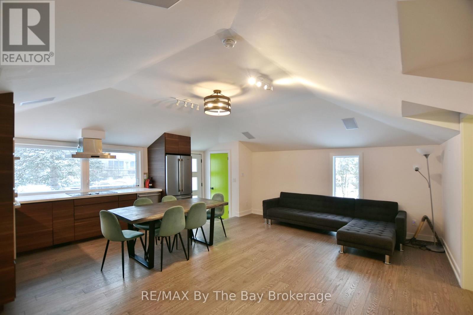 15 61st Street S Property Photo 16