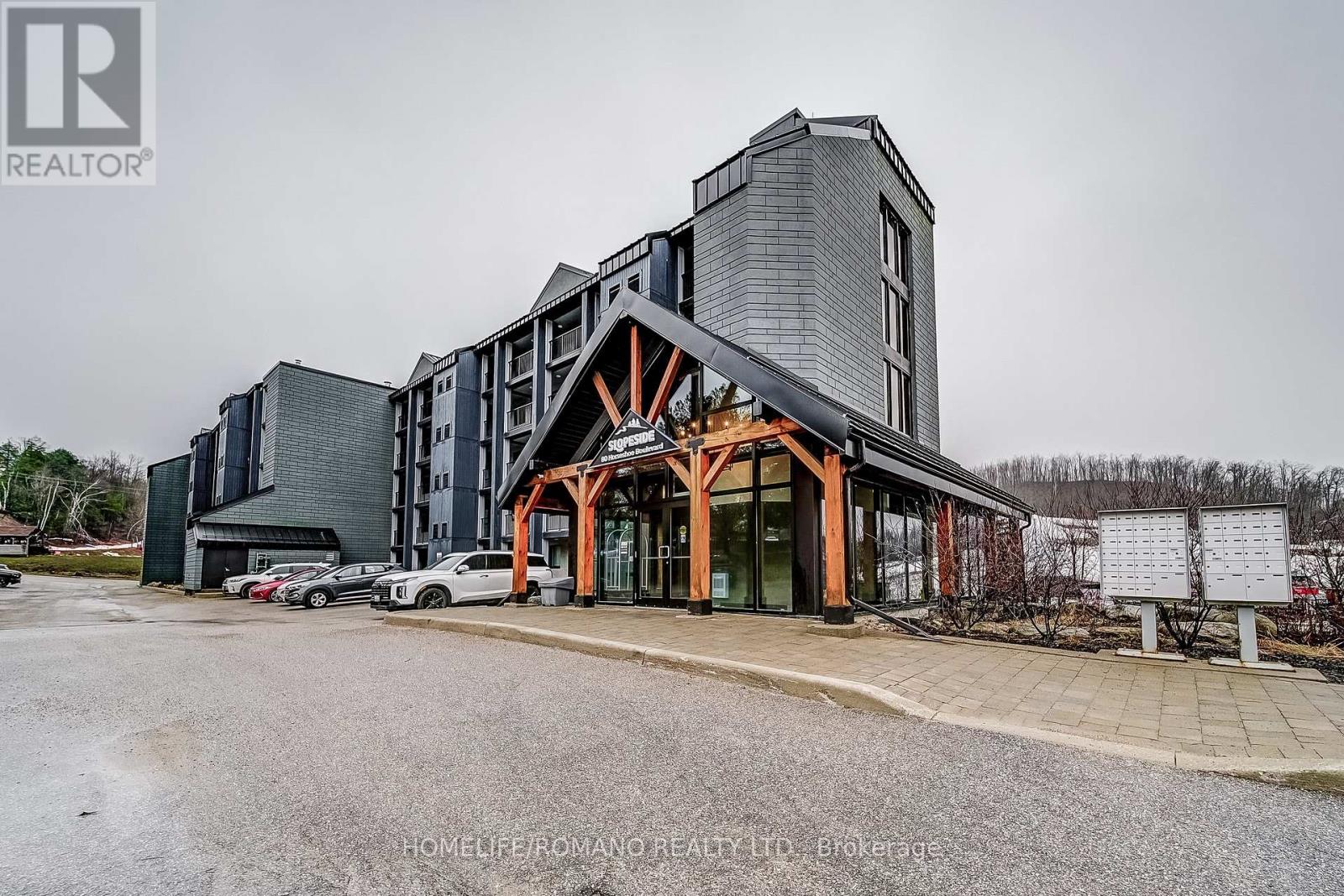 305 - 80 Horseshoe Boulevard Property Photo 1