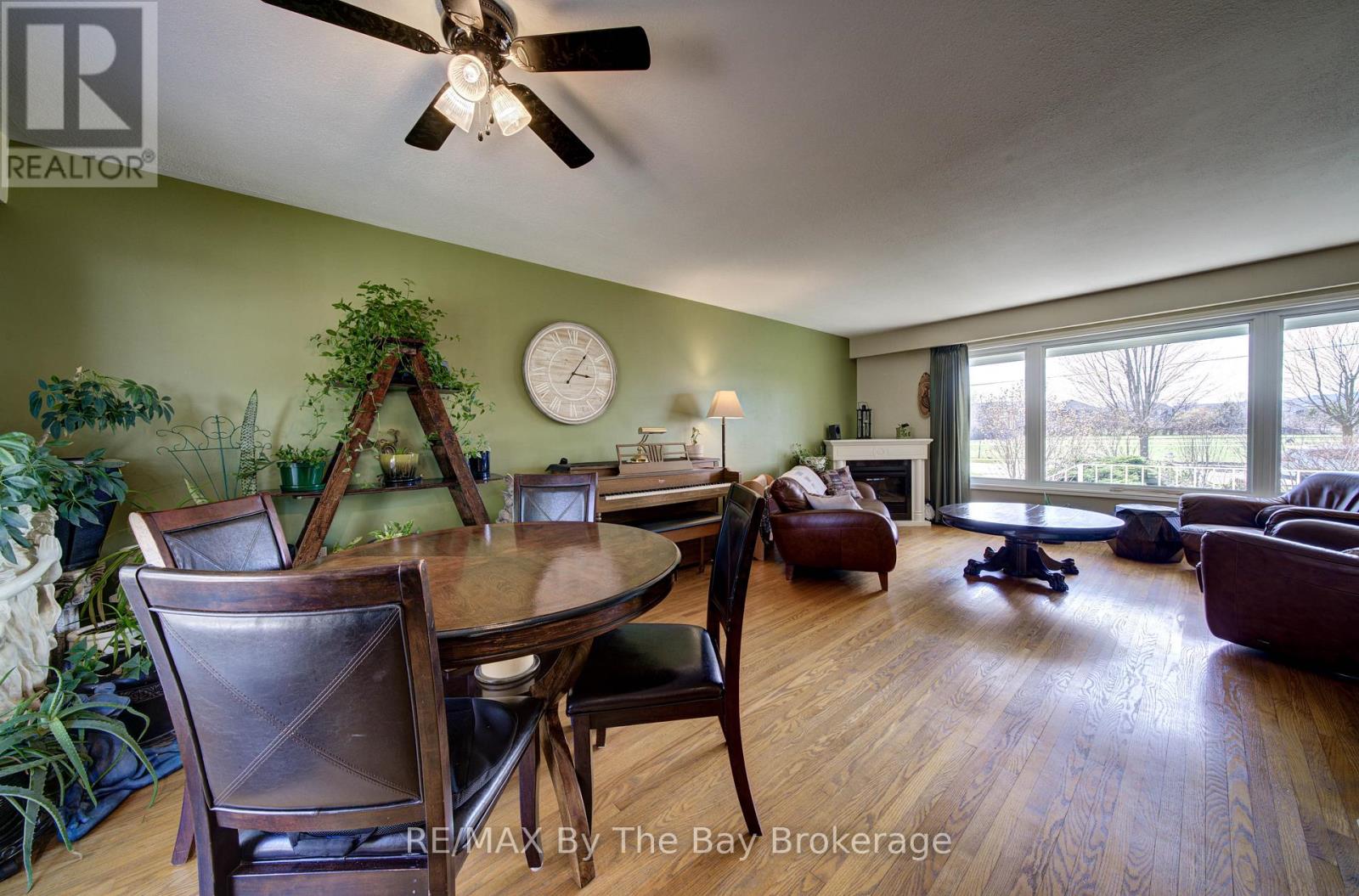 31 Saunders Street Property Photo 15