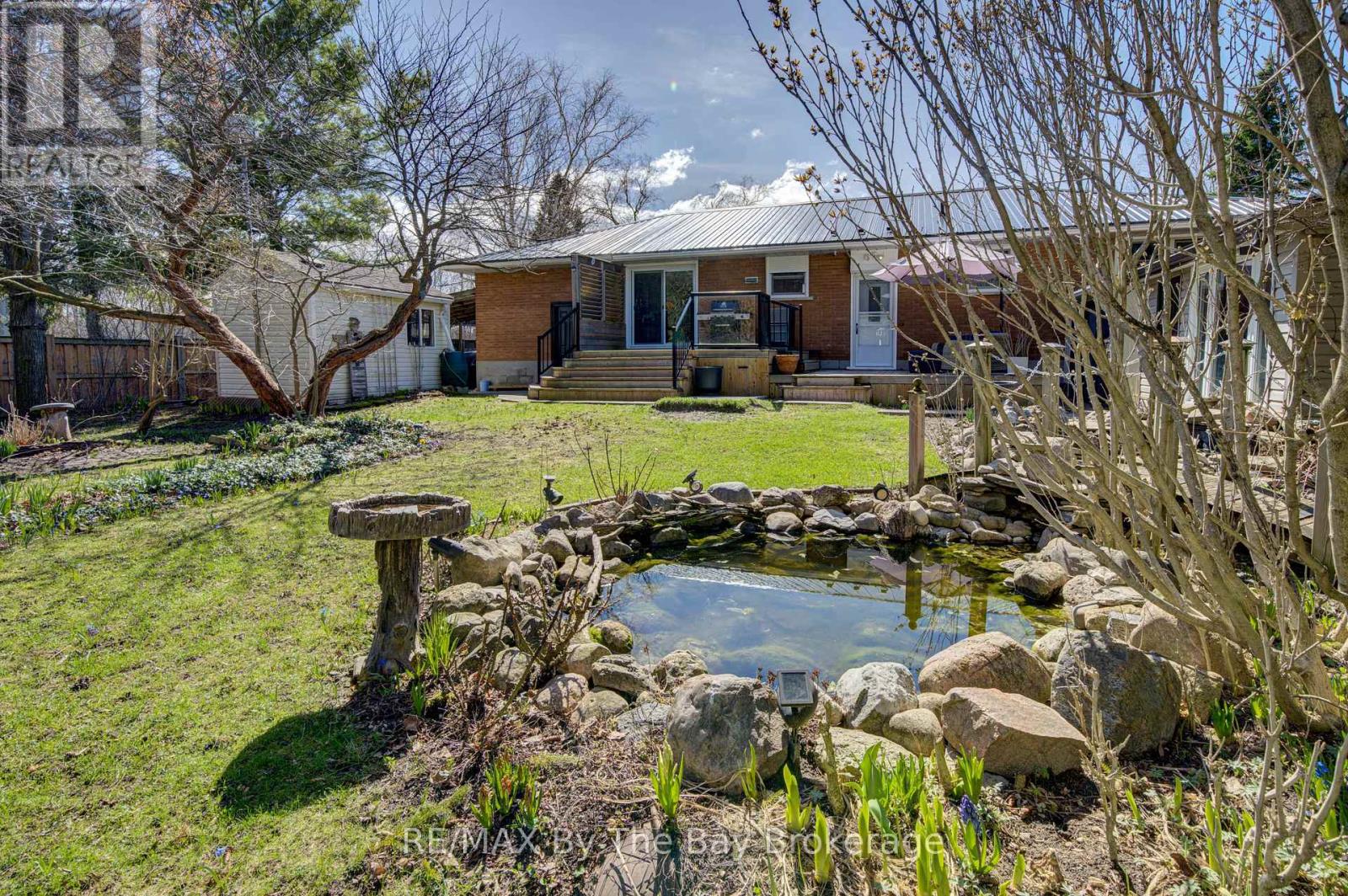 31 Saunders Street Property Photo 39
