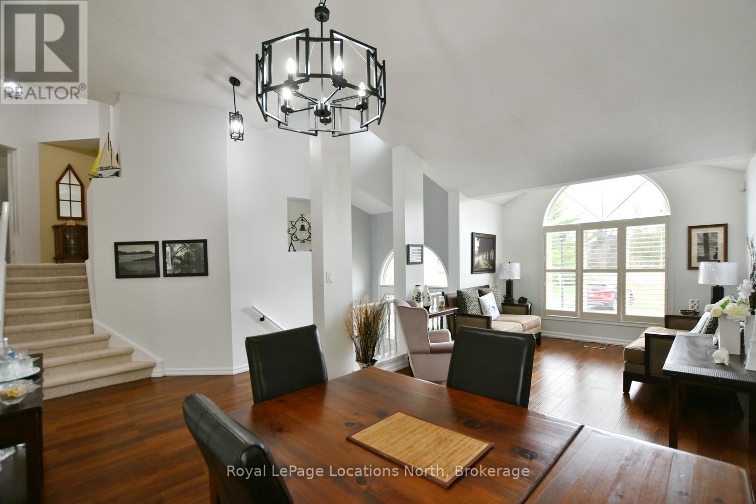 61 Barker Boulevard Property Photo 9
