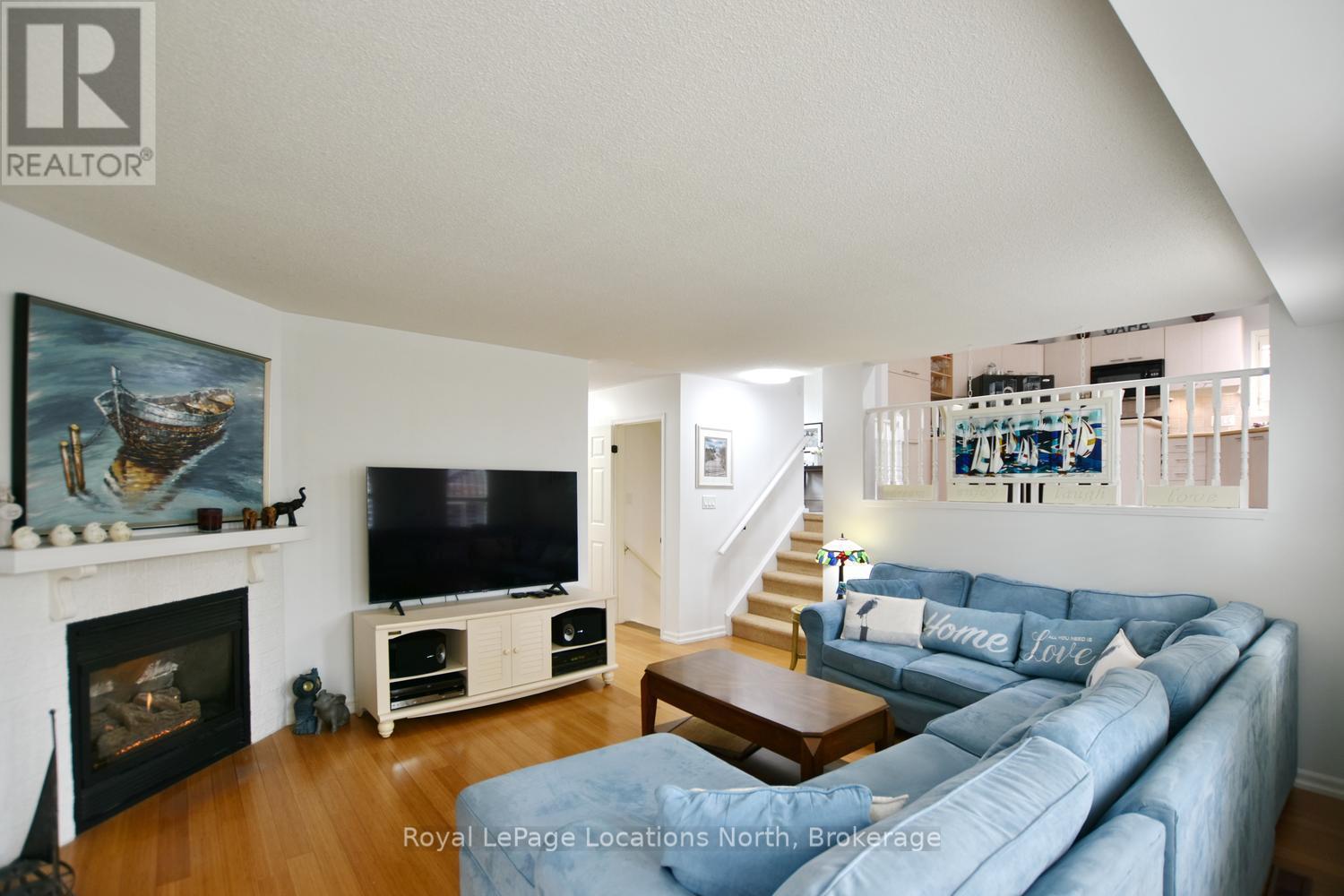 61 Barker Boulevard Property Photo 38