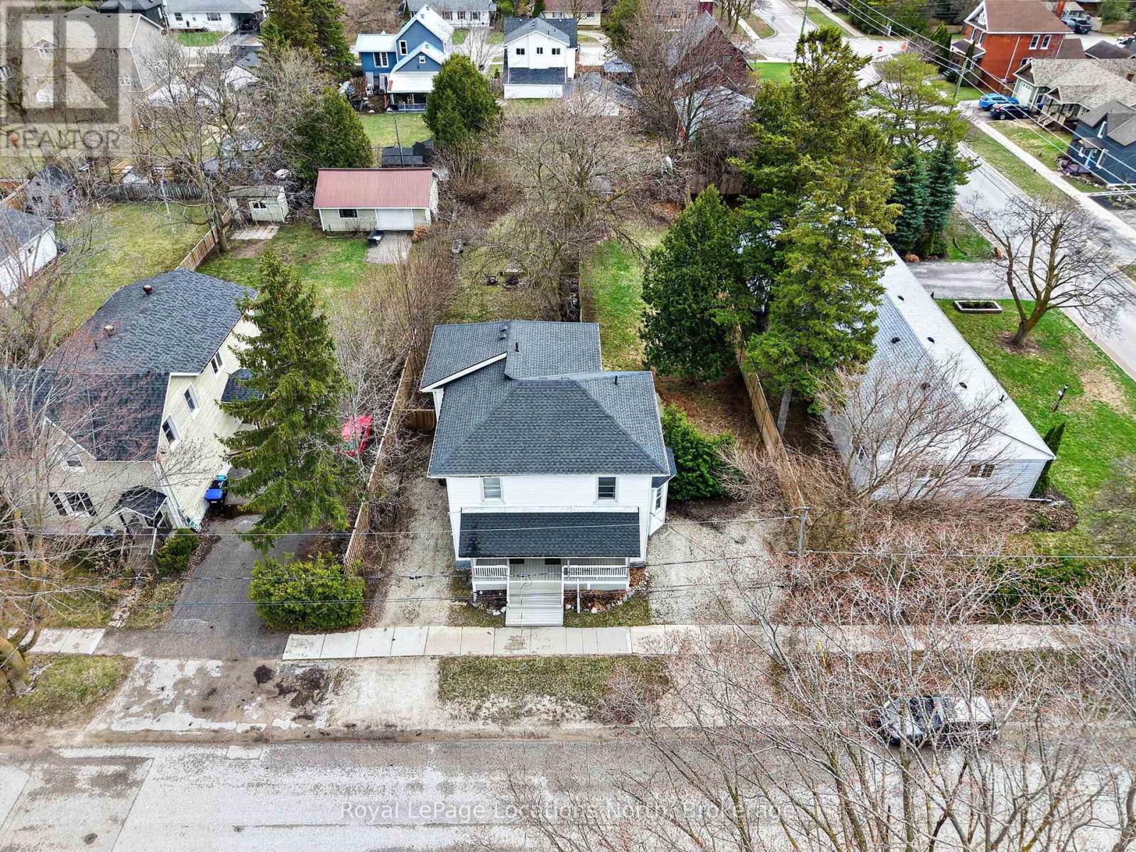363 & 361 Cedar Street Property Photo 43