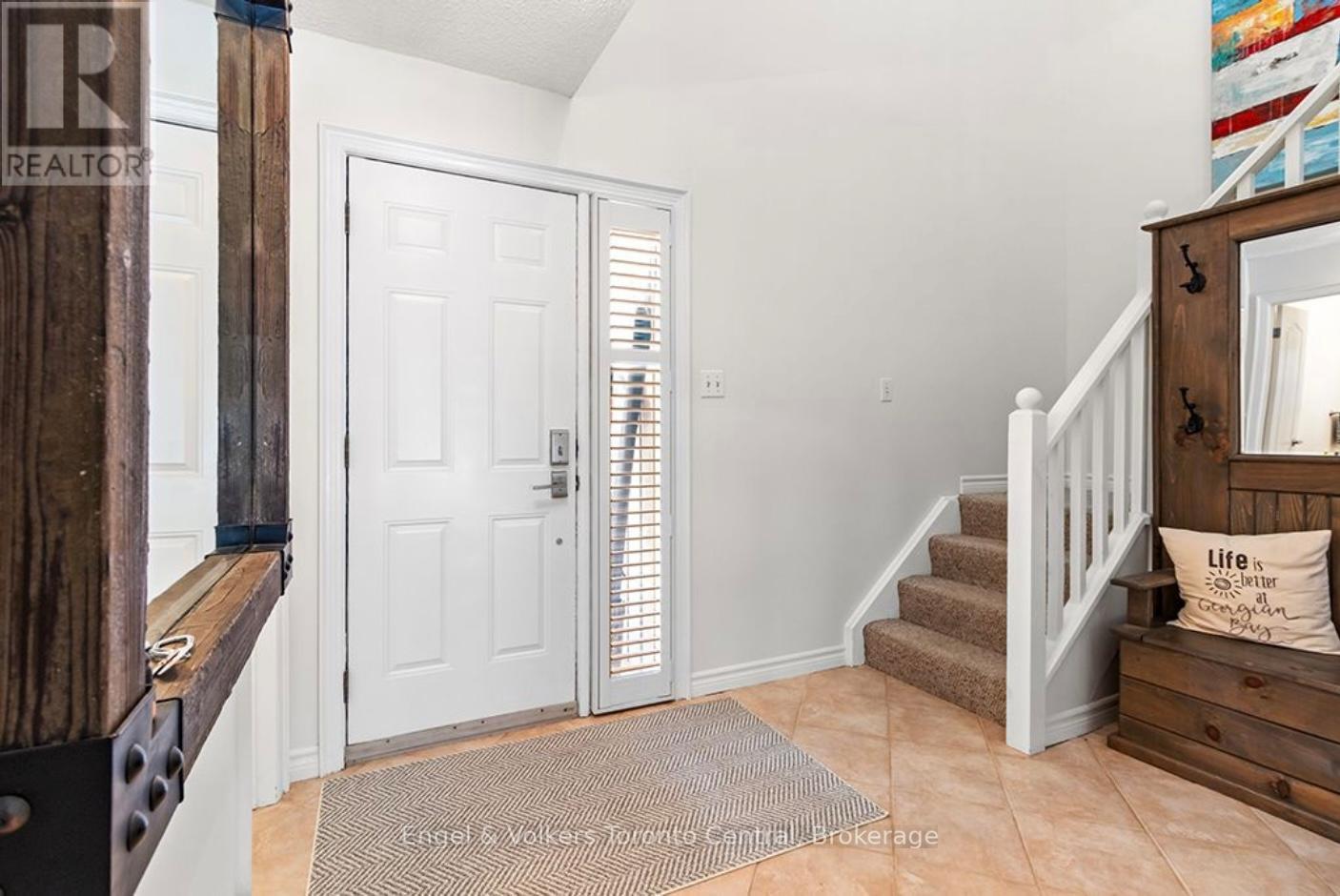 42 - 28 Ramblings Way Property Photo 6