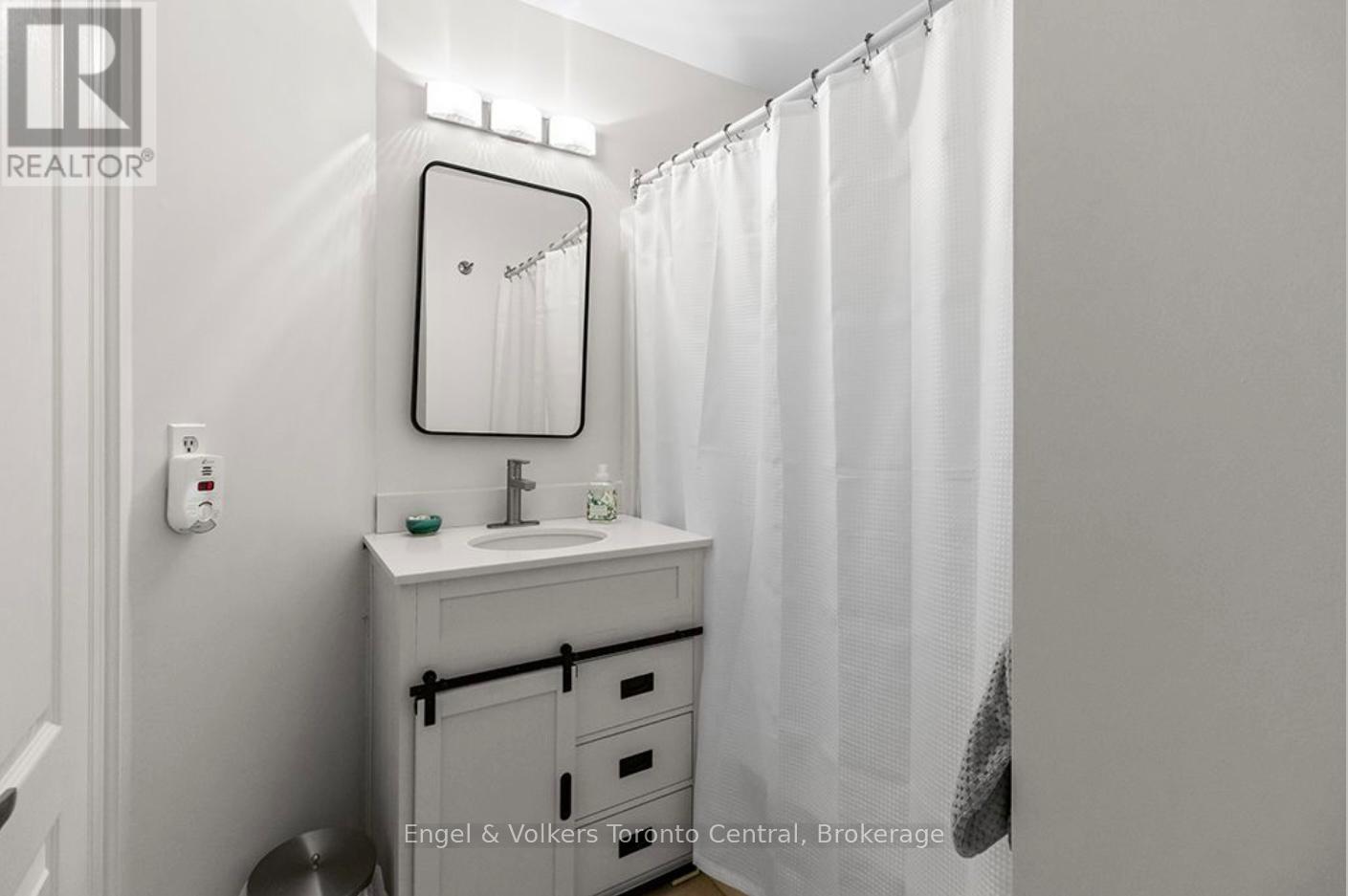 42 - 28 Ramblings Way Property Photo 19