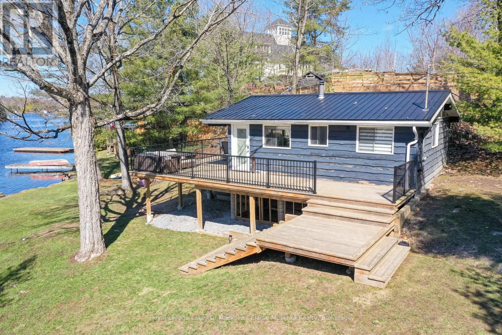 3258 Loon Lane Property Photo 7