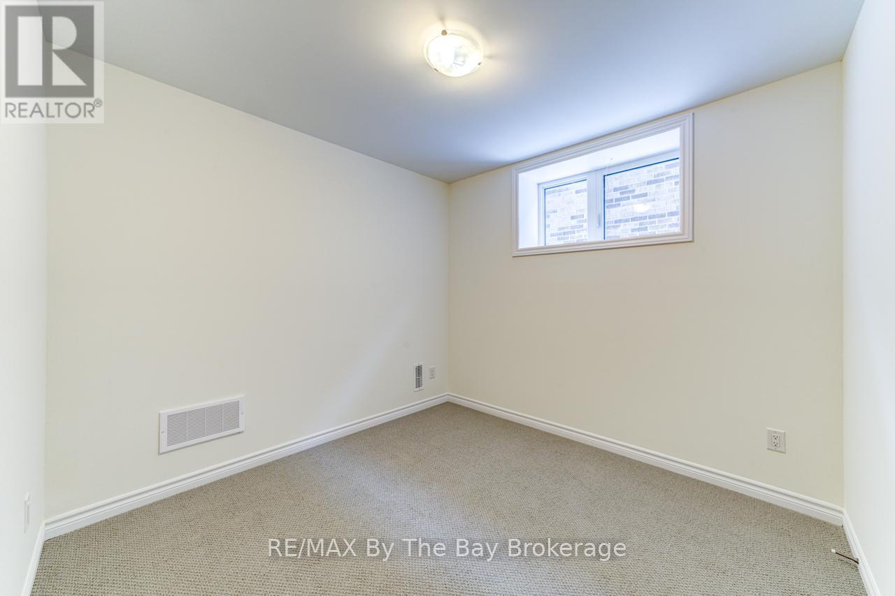 15 Sun Valley Avenue Property Photo 17