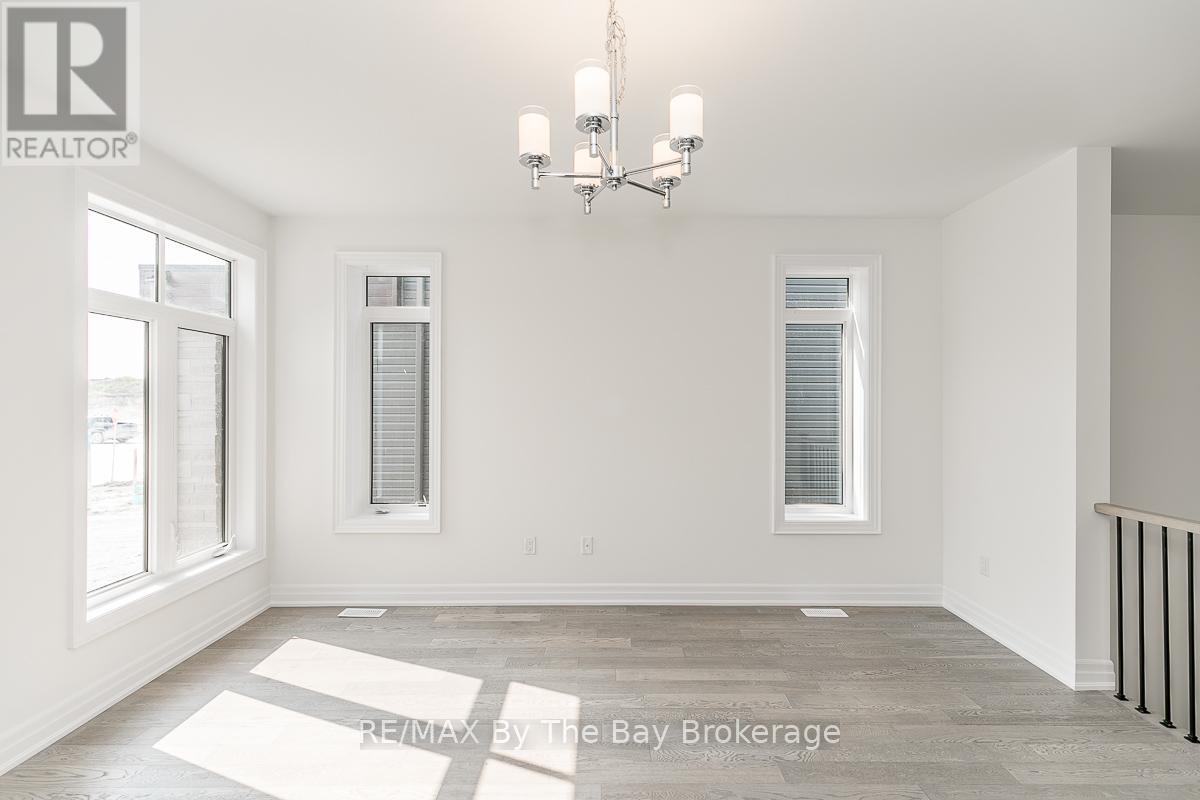 3 Rosanne Circle Property Photo 7