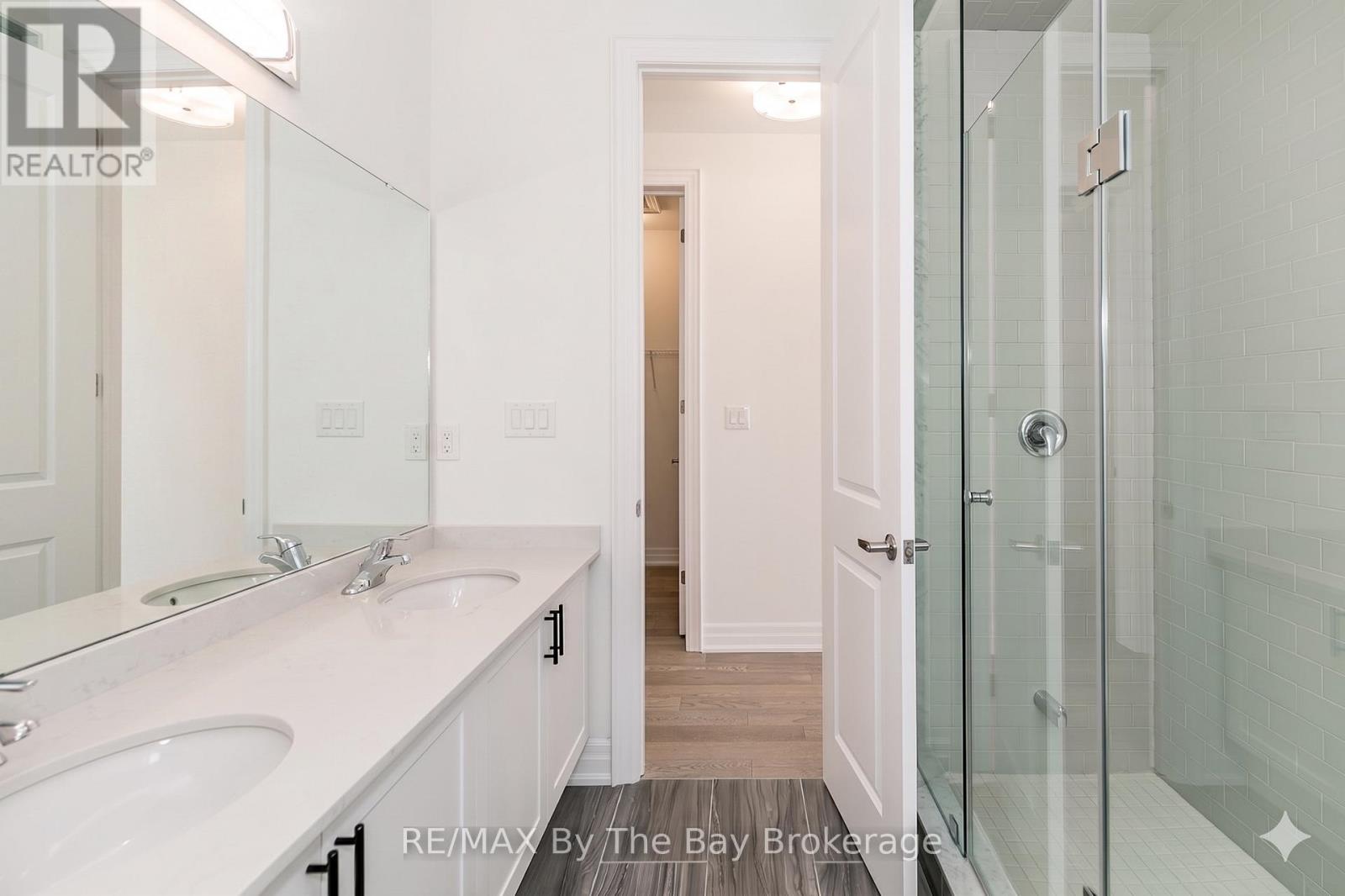 3 Rosanne Circle Property Photo 25
