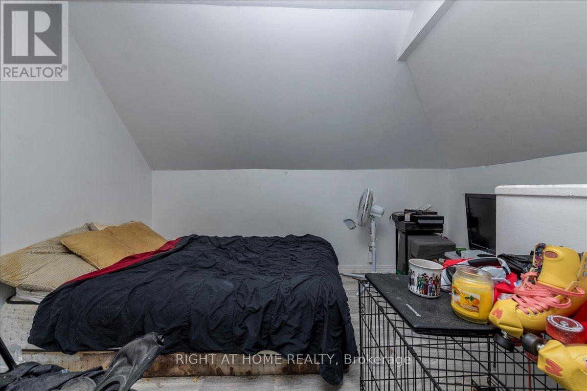 29 Peel Street Property Photo 19