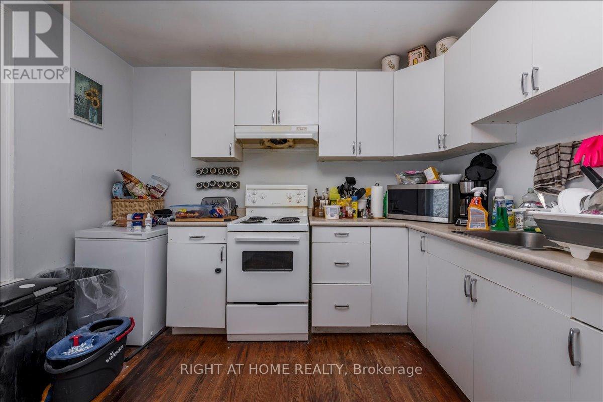 29 Peel Street Property Photo 21