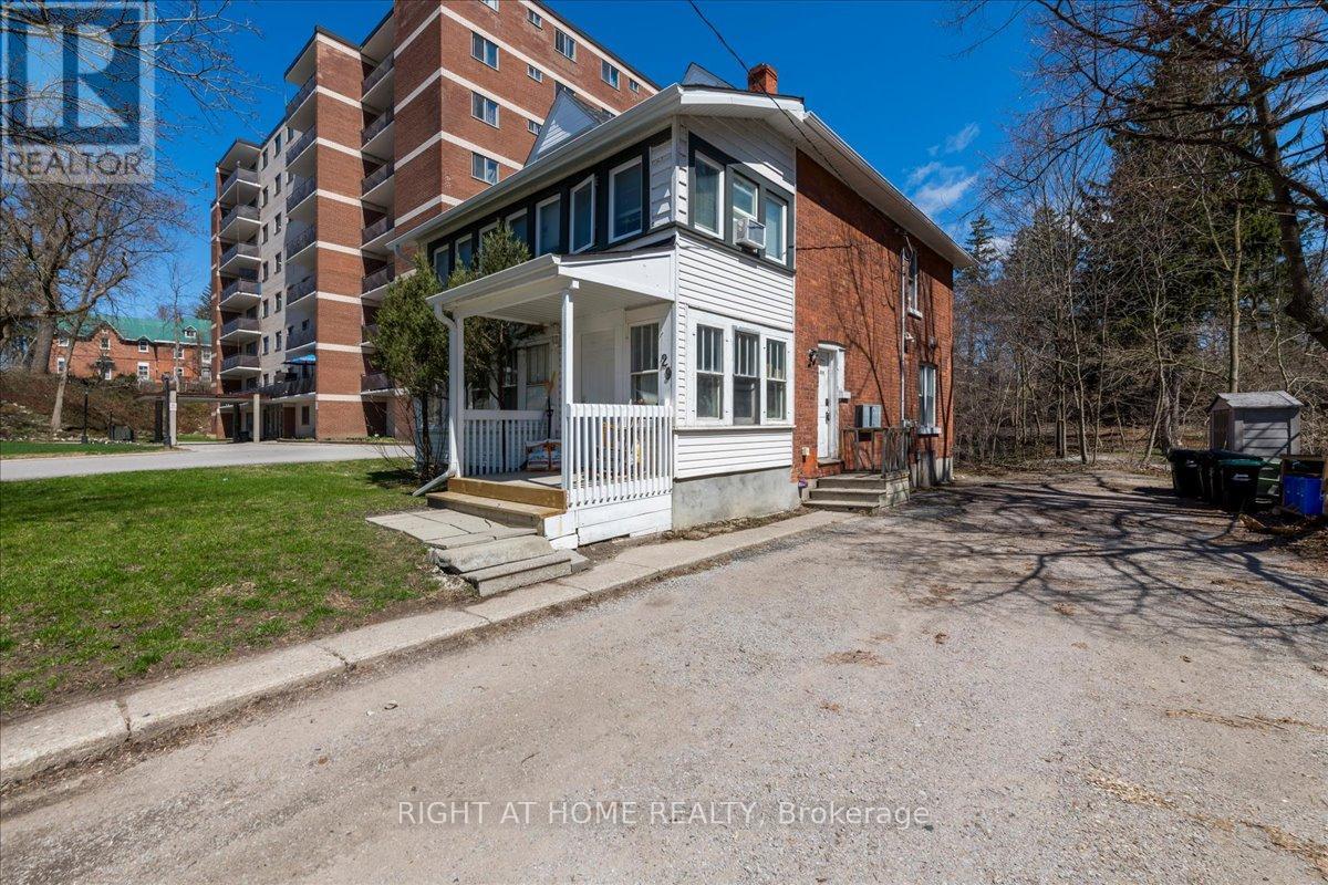 29 Peel Street Property Photo 32