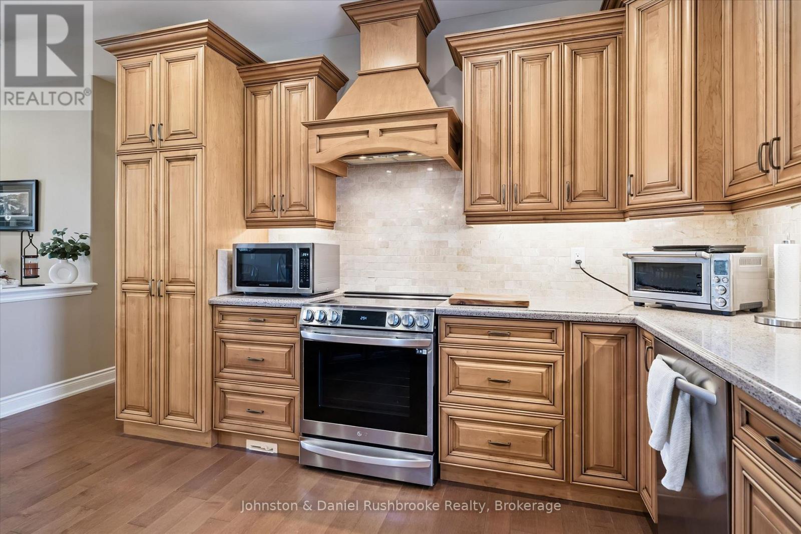 1842 Meadowview Court Property Photo 12