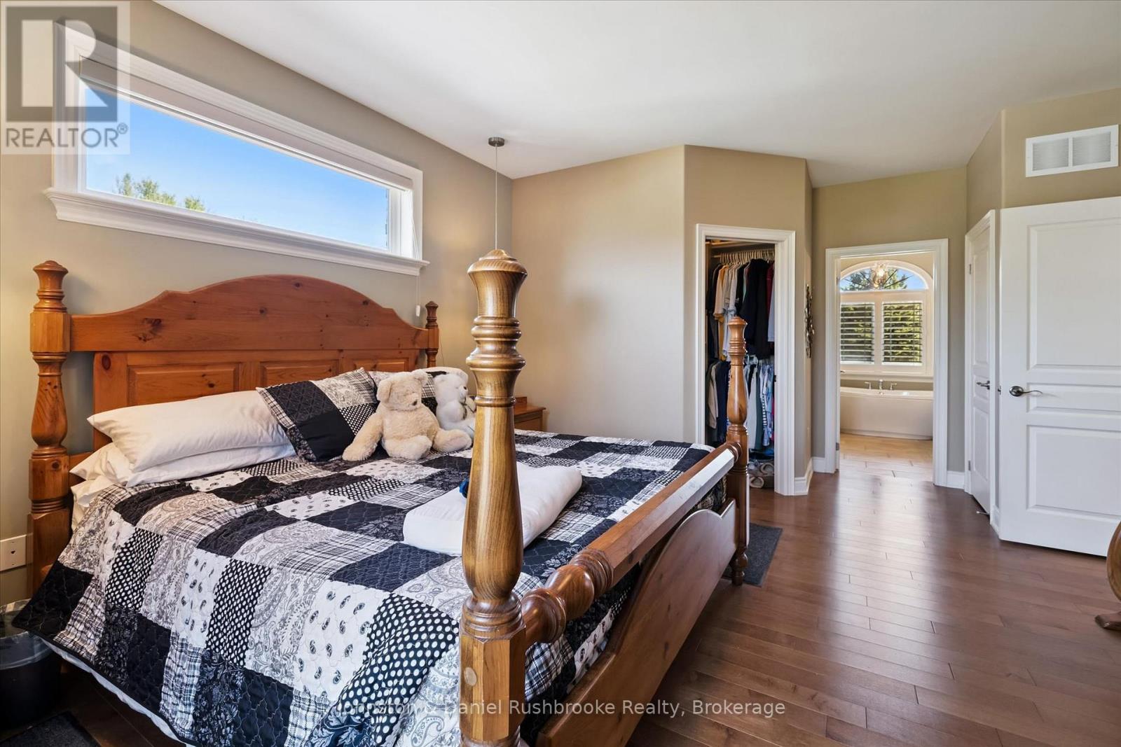 1842 Meadowview Court Property Photo 16