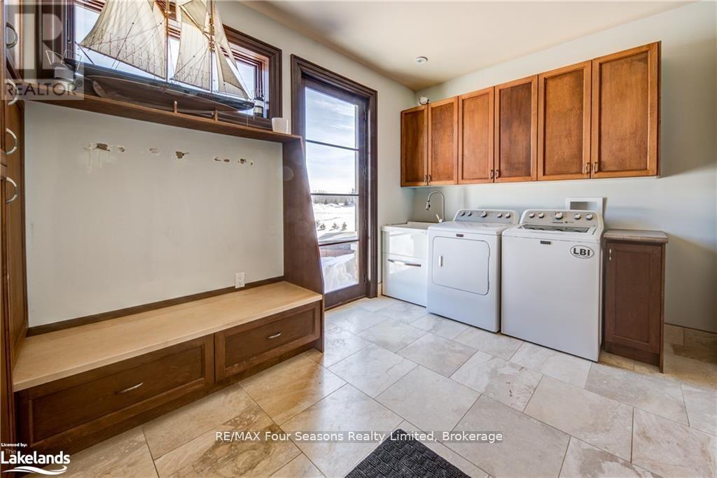 12 Windrose Valley Boulevard Property Photo 18