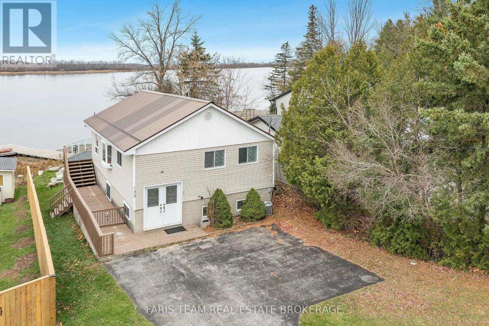 122 Mitchells Beach Road Property Photo 1