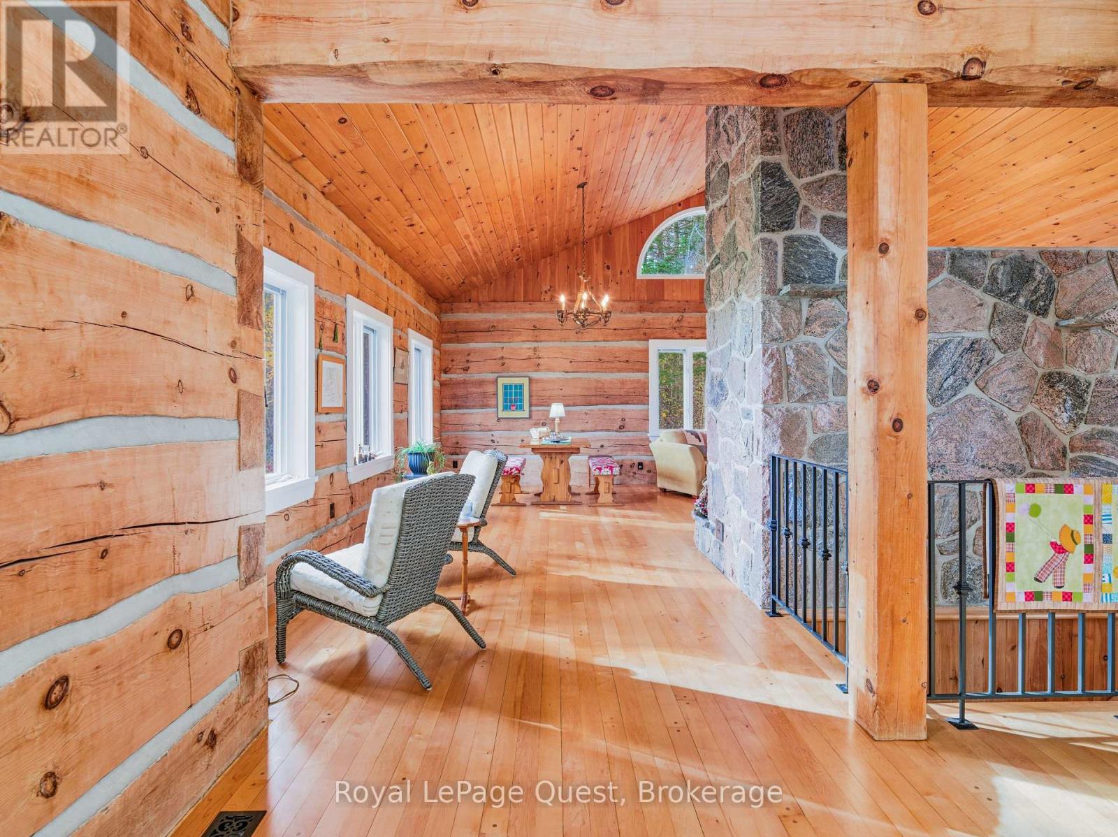 160 14 Concession W Property Photo 12
