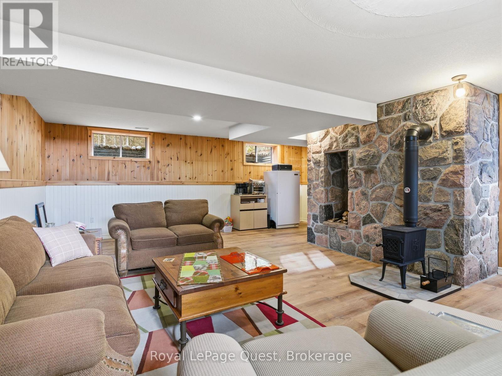 160 14 Concession W Property Photo 32