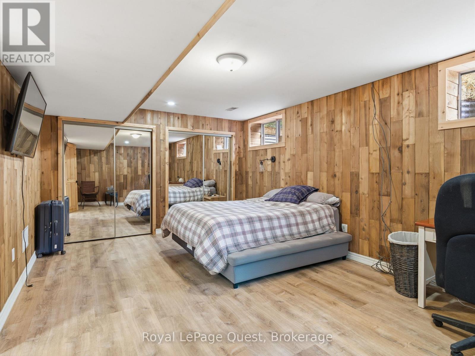 160 14 Concession W Property Photo 40