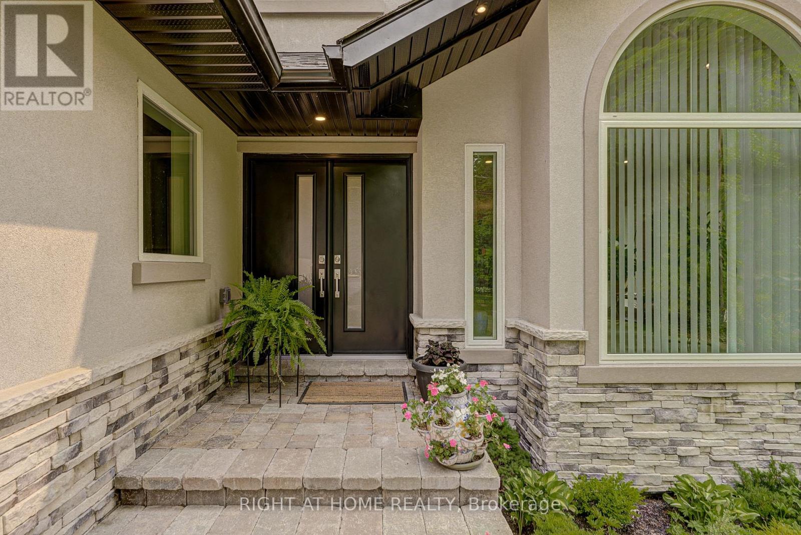 77 Polish Avenue Property Photo 4