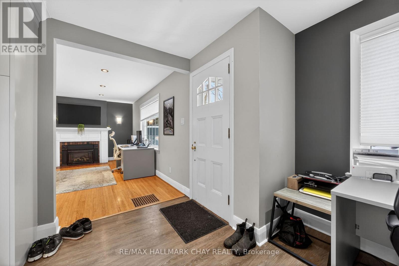 68 Drury Lane Property Photo 2