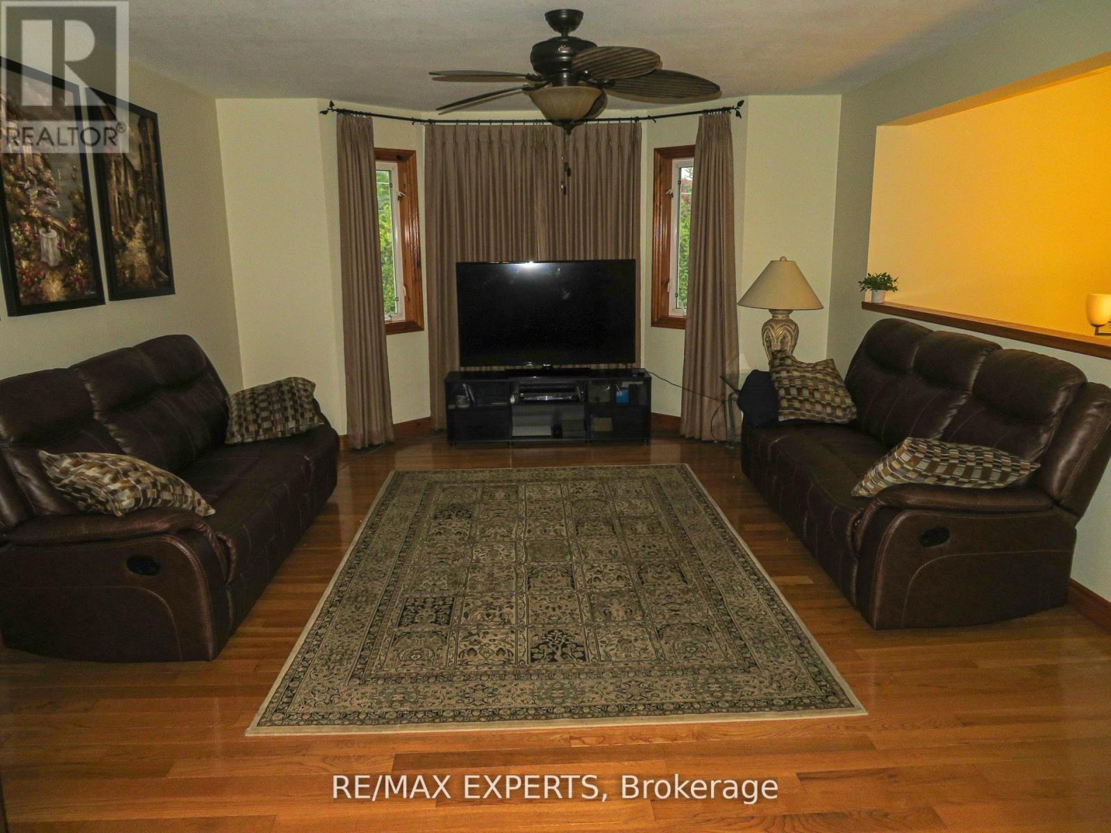 3771 Harry's Lane Property Photo 12