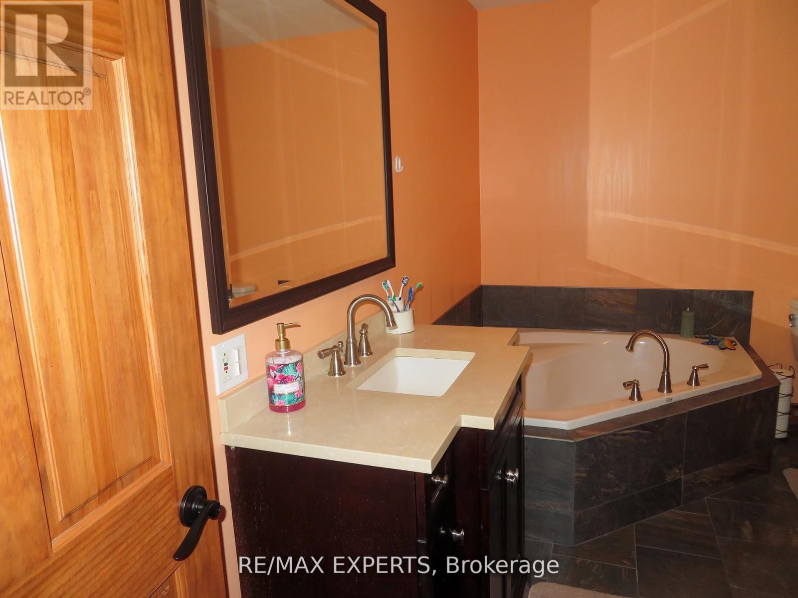 3771 Harry's Lane Property Photo 15