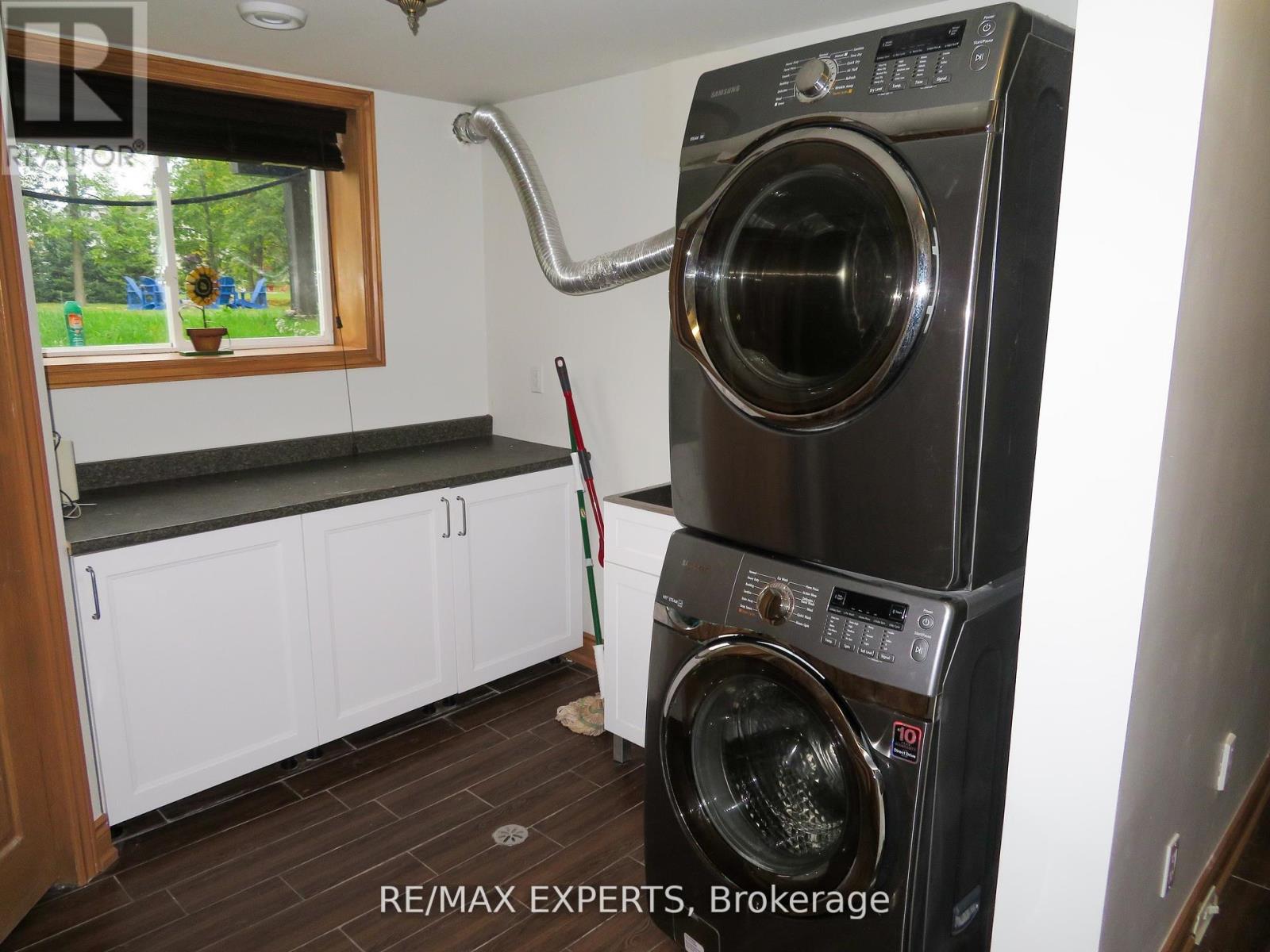 3771 Harry's Lane Property Photo 26