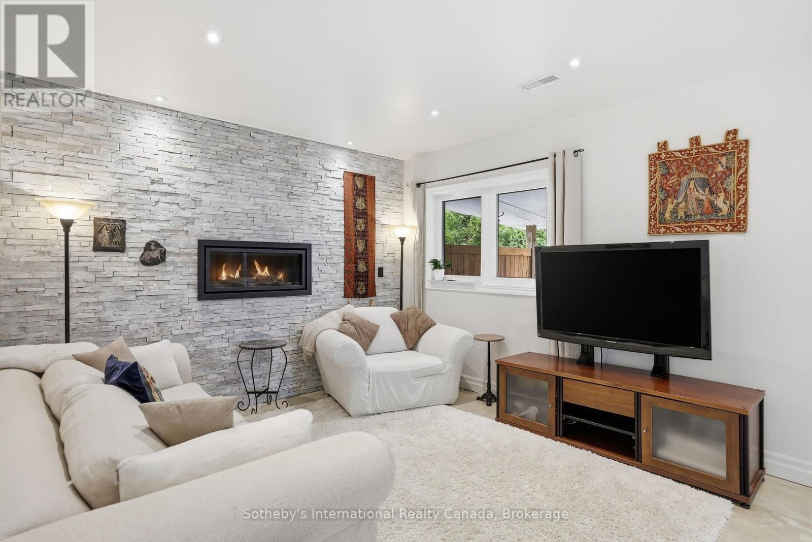 17 Mair Mills Drive Property Photo 34